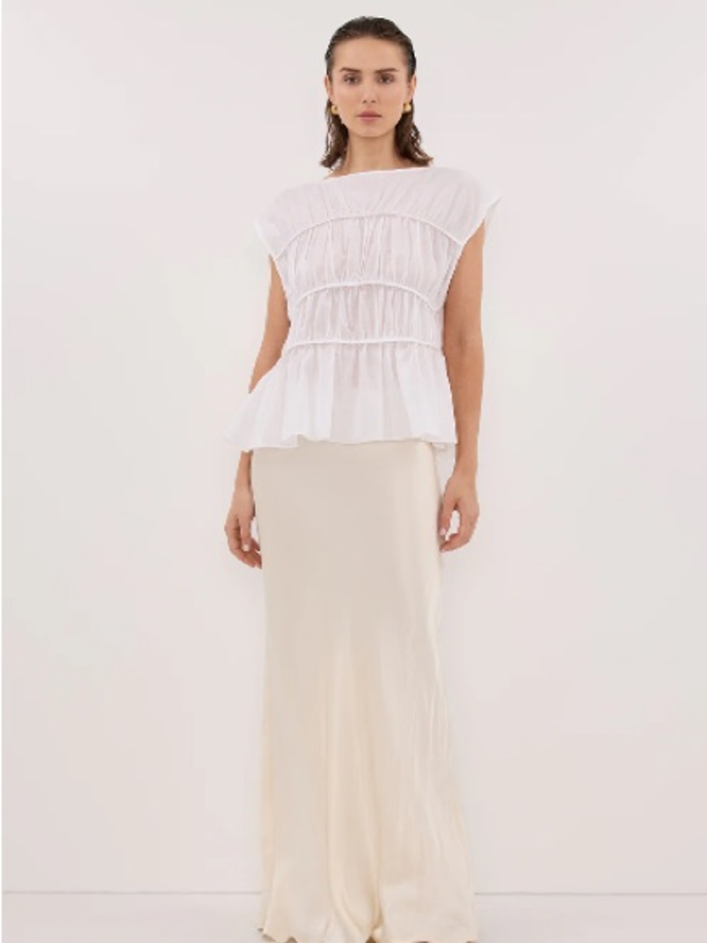 NWT dissh Flynn white top / us 4